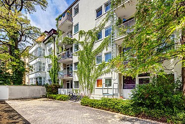 Schwabing: Vermietete 1,5-Zimmer Wohnung mit Süd-Balkon