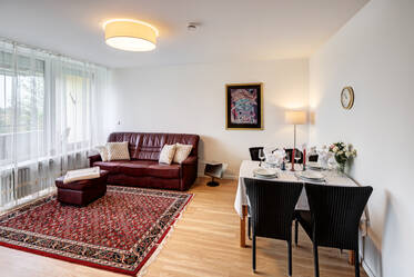 安静的出租房,美丽的风景