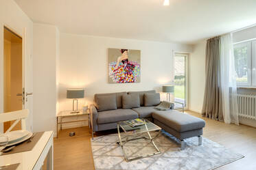 位于Freising的一套两居室公寓,家具齐全,状况如新