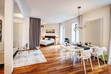 位于Sendling市中心的70平方米纯净舒适居所